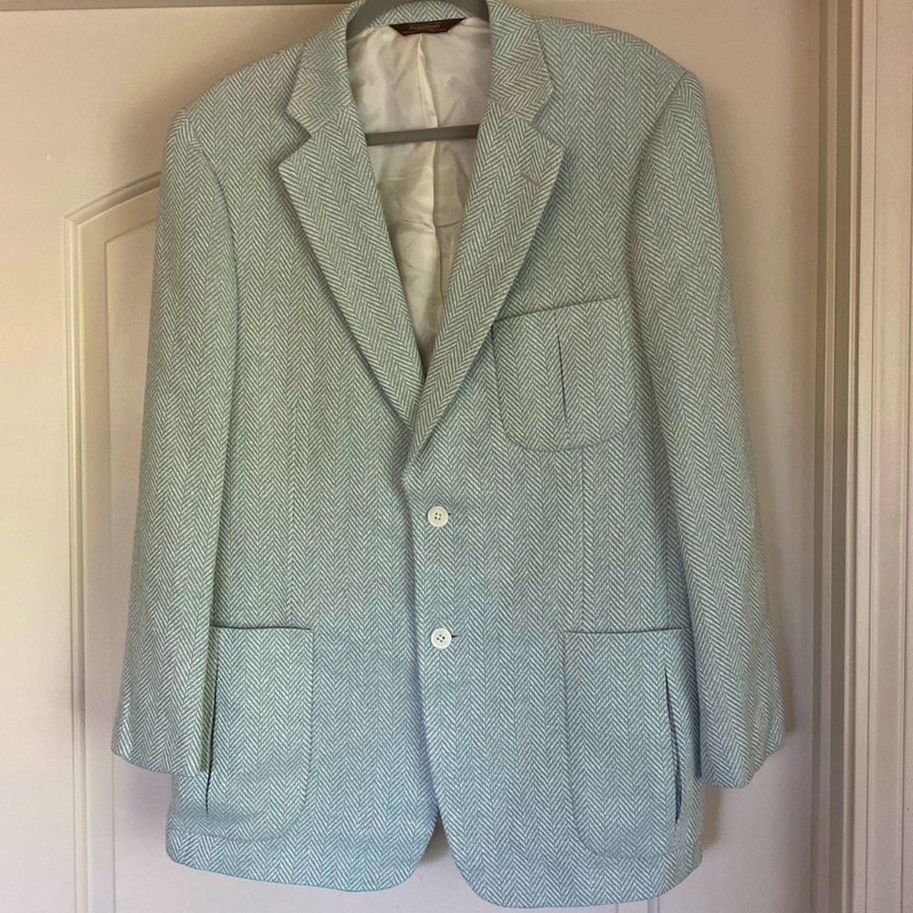 Paul Stewart dress coat. made in Canada men’s size 41